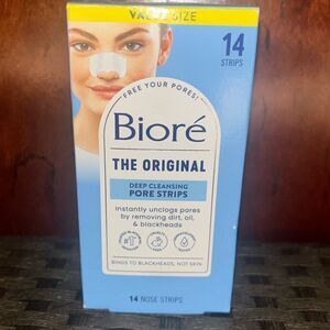 Biore deep cleaning pore strips